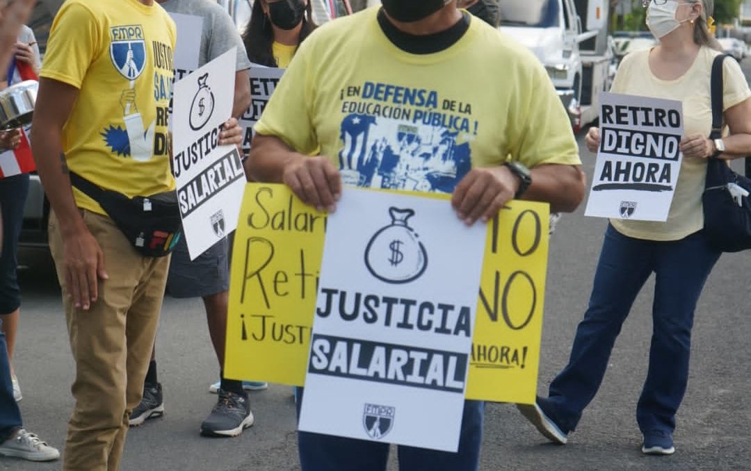 Maestros en protesta por el retiro digno y la justicia salarial