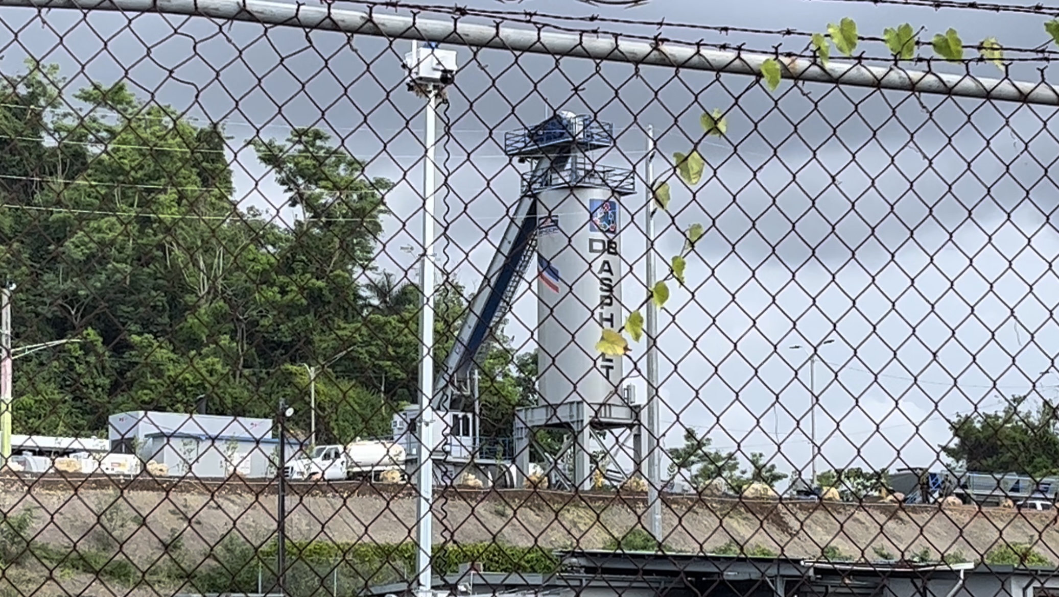 Imagen de la cobertura de: Demanda contra DB Asphalt
