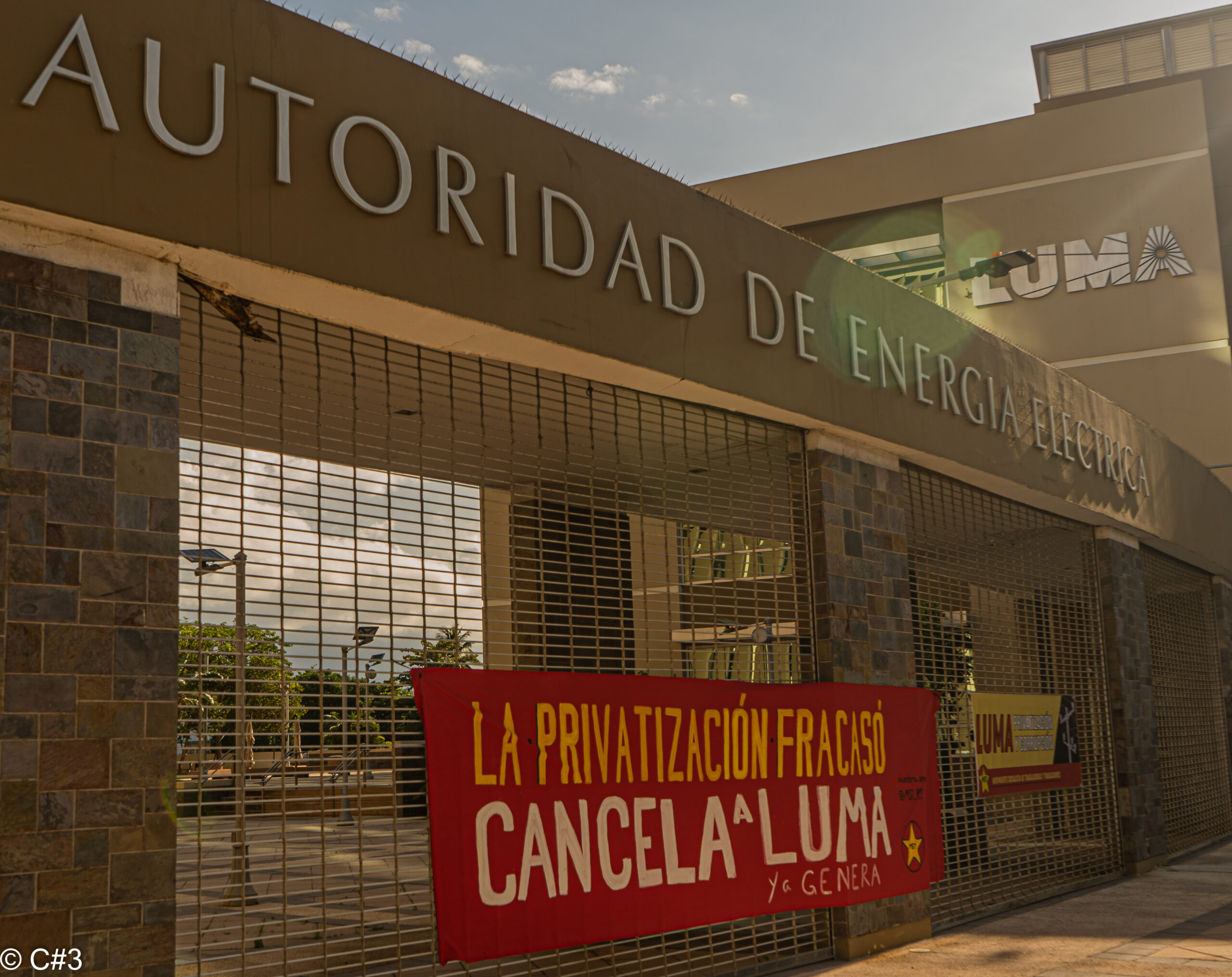 Imagen de la cobertura de: Falta de servicio eléctrico e inestabilidad en Barrio Borinquen Atravesada en Caguas